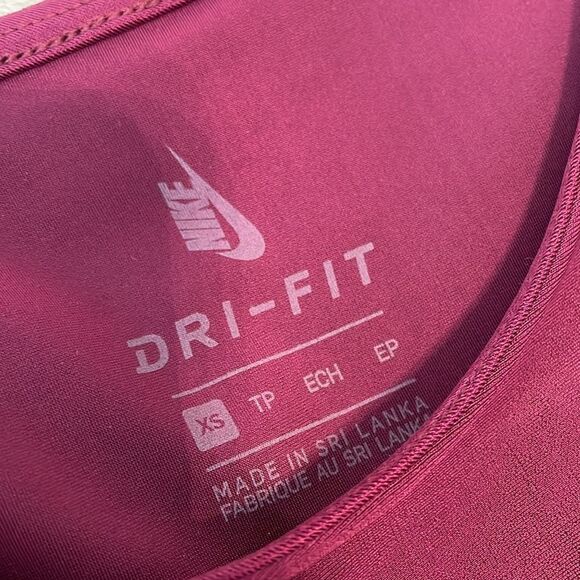 NikeLab NRG Perf Crop Tank - Picture 3 of 6